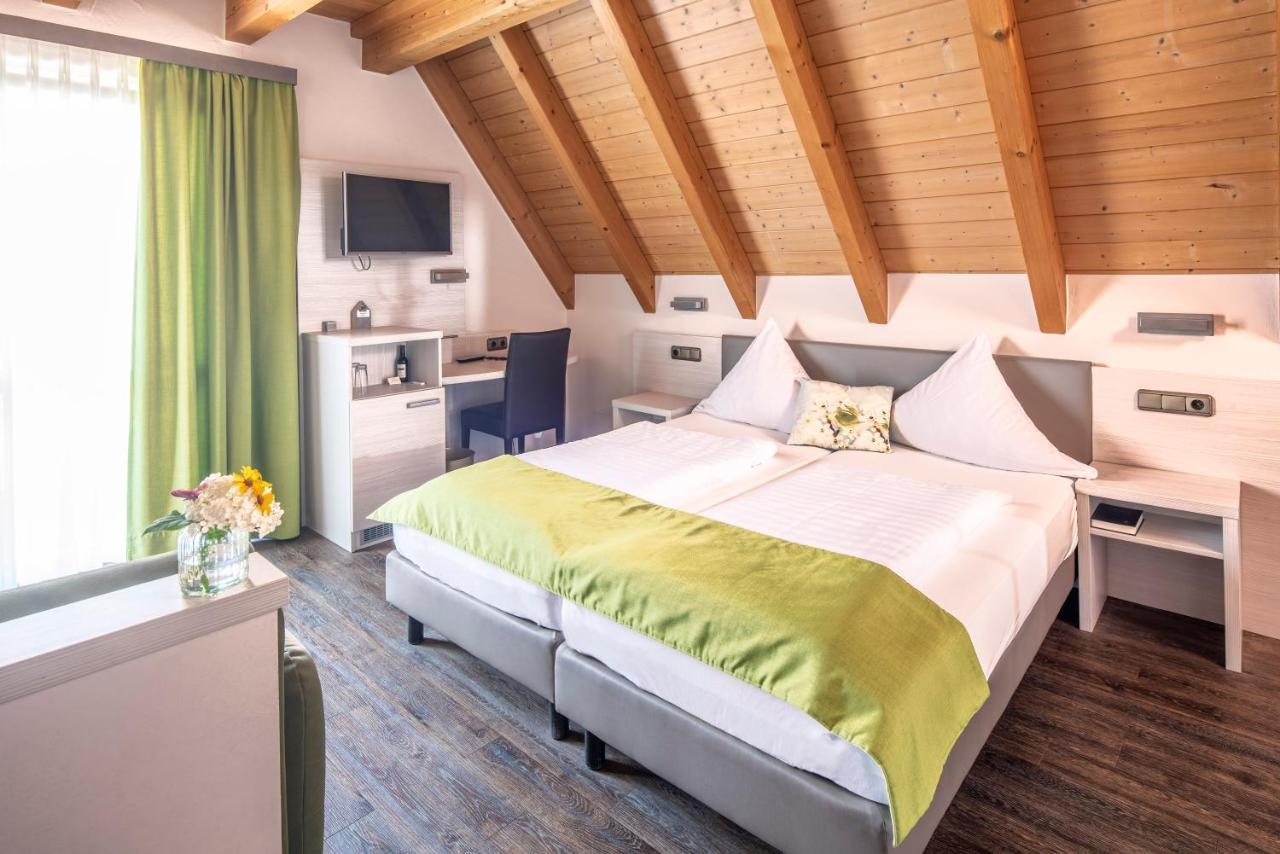 Adler Landhotel Buergstadt Bagian luar foto
