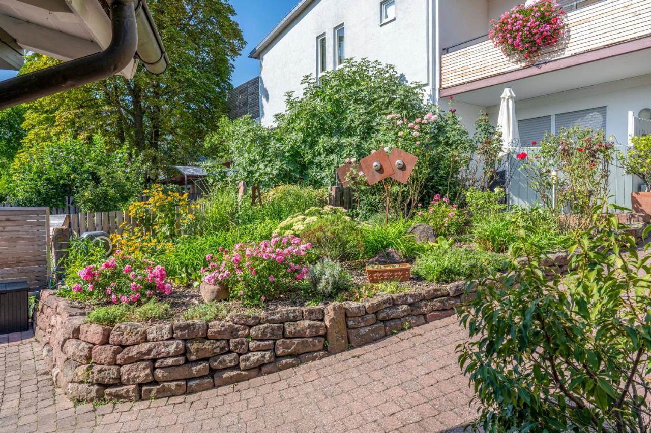 Adler Landhotel Buergstadt Bagian luar foto