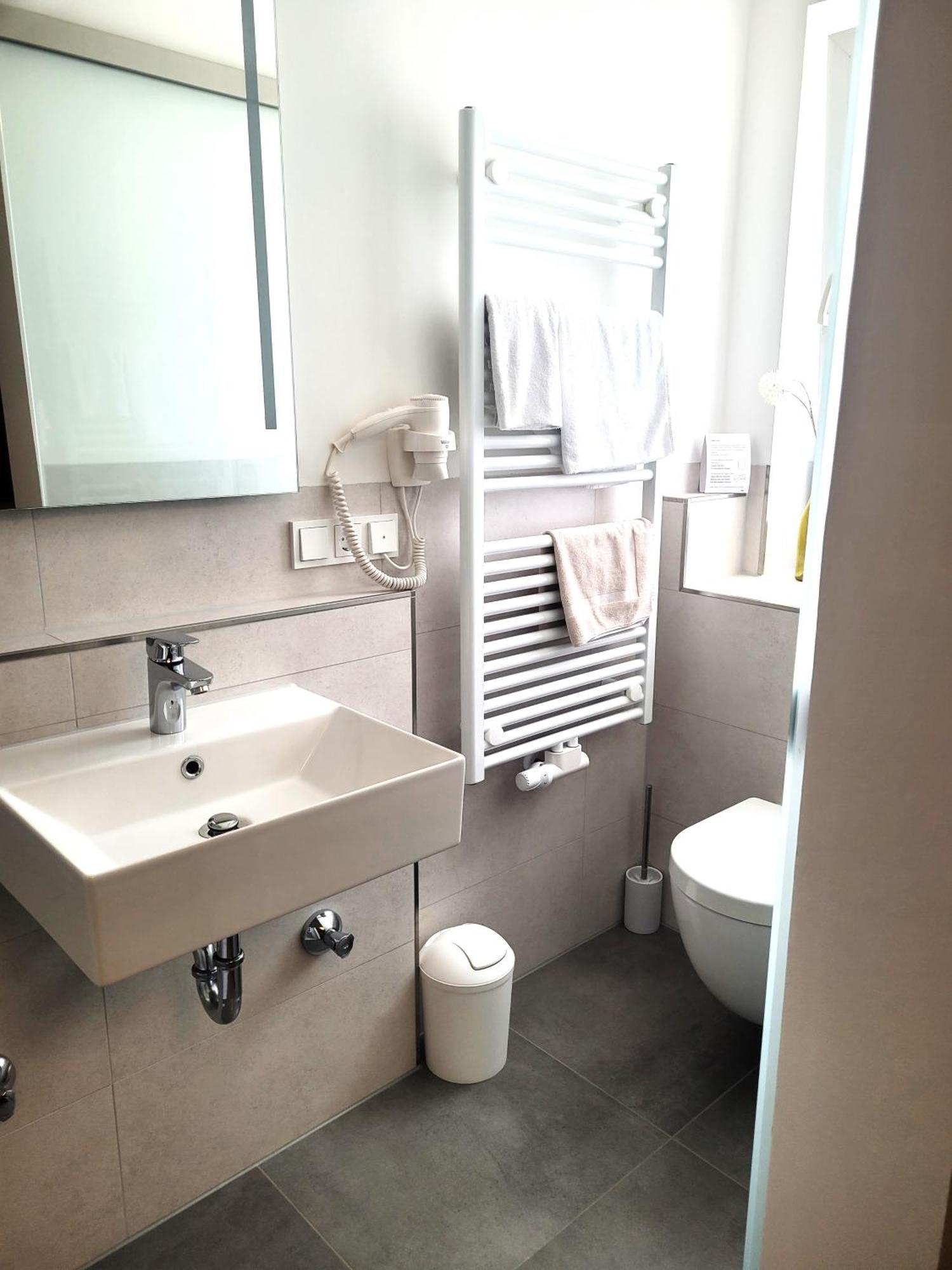 Adler Landhotel Buergstadt Bagian luar foto